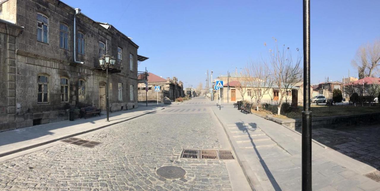 Posutochny Gostevoi Dom Hotel Gyumri Luaran gambar