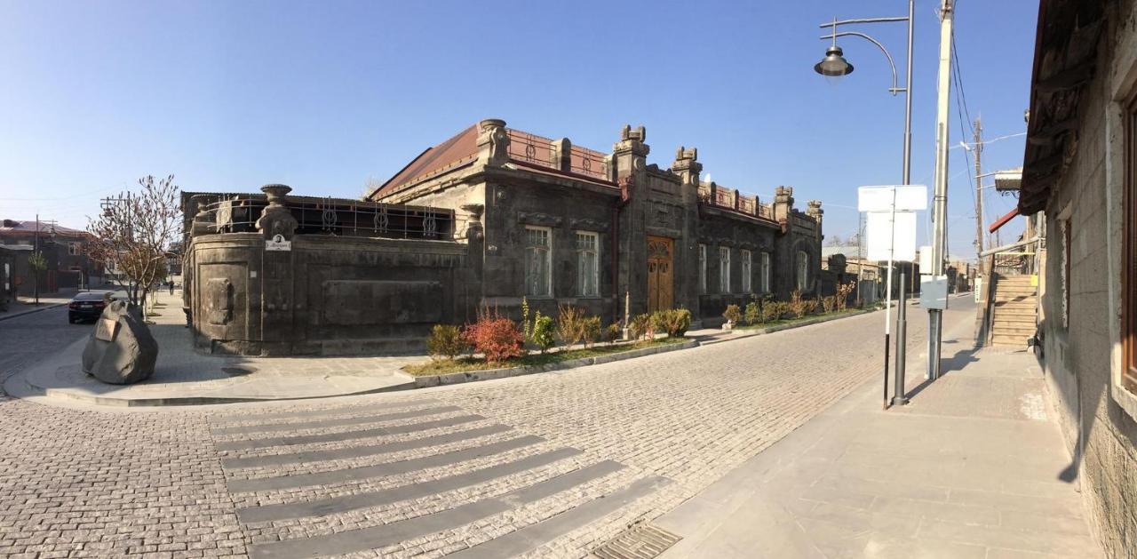 Posutochny Gostevoi Dom Hotel Gyumri Luaran gambar